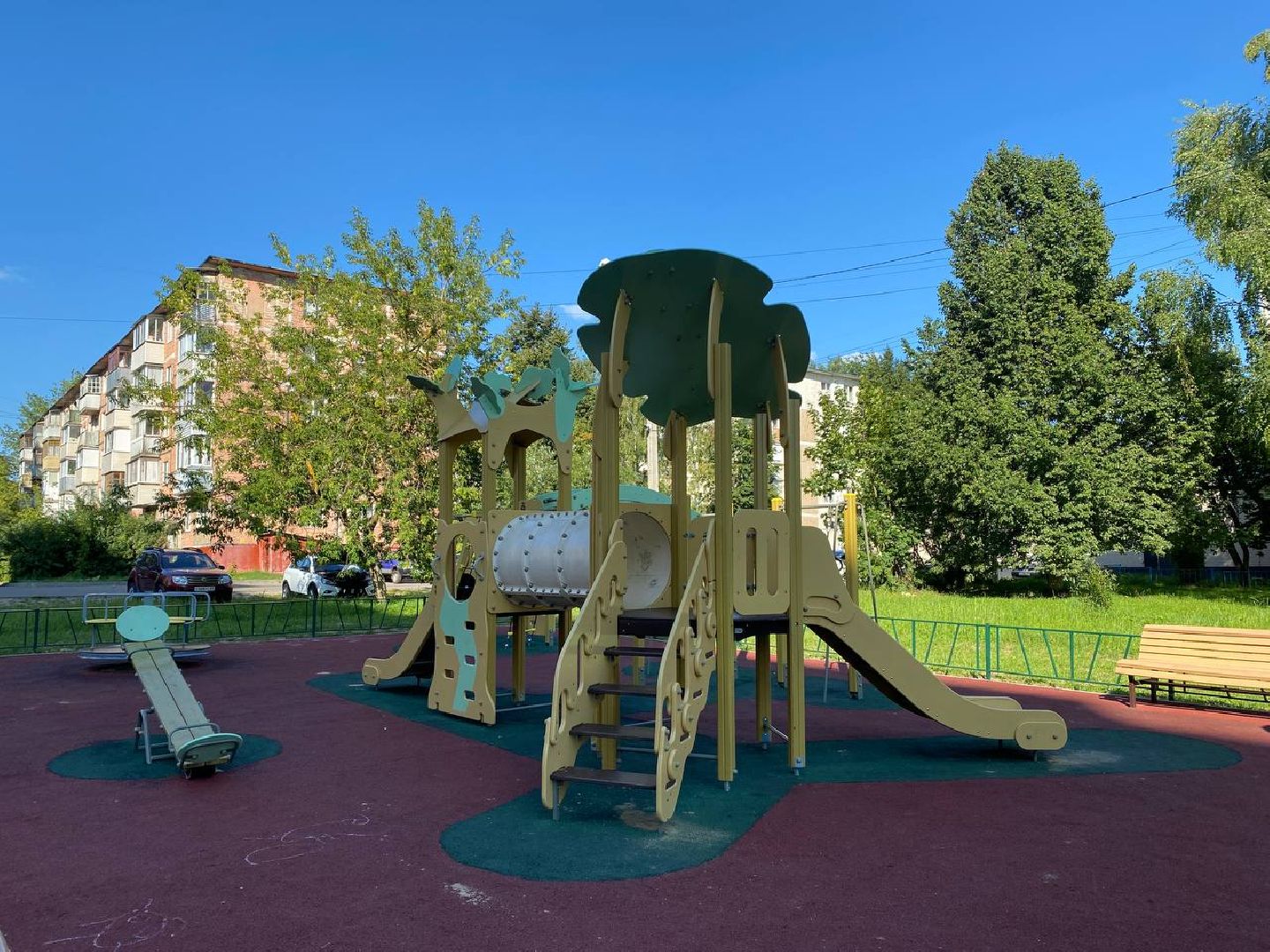 Чехов, благоустройство, информационные наклейки, детская площадка, ремонт