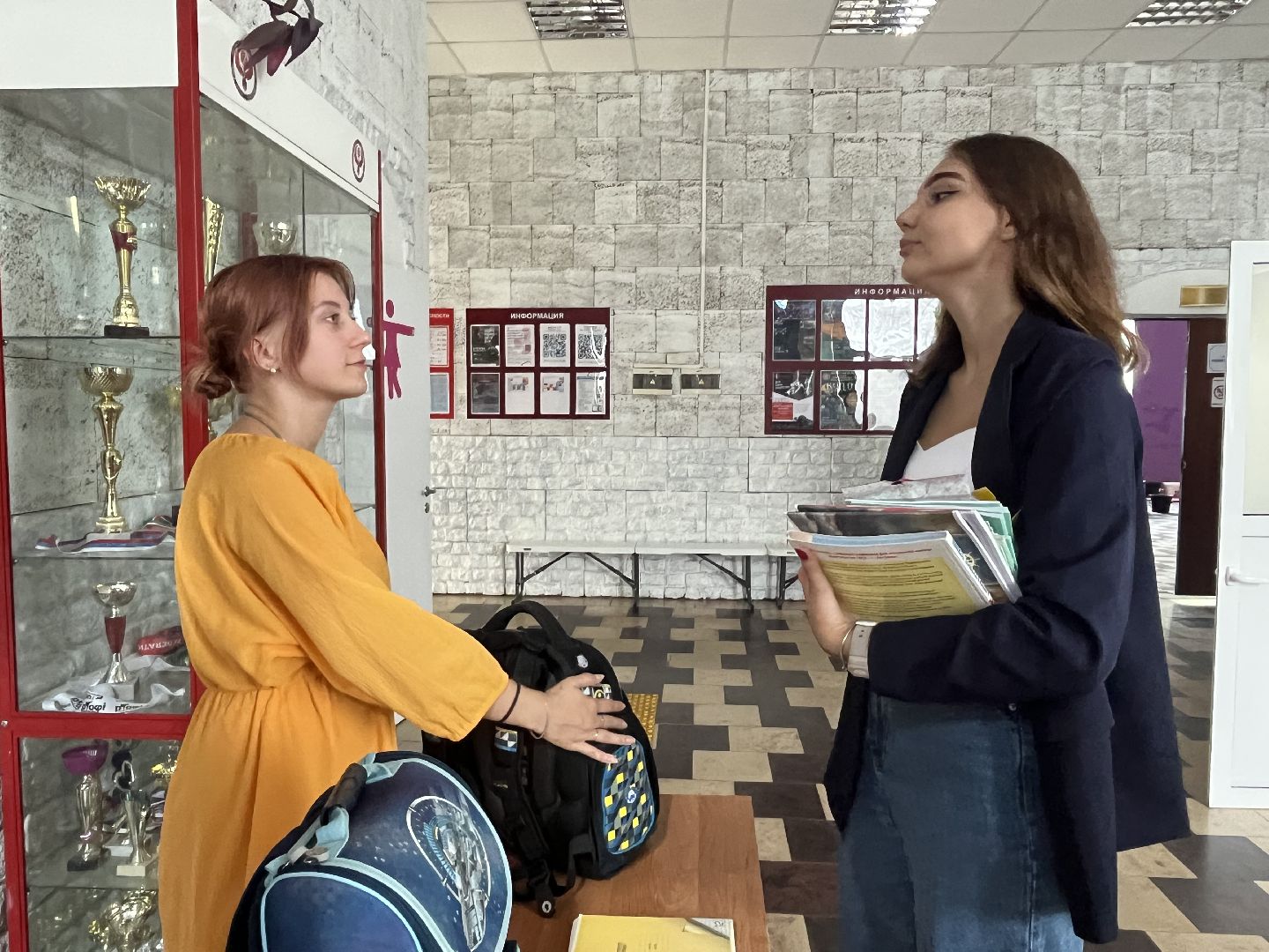 Наро-Фоминск, благотворительная акция, школа, сборы в школу, волонтёры Подмосковья