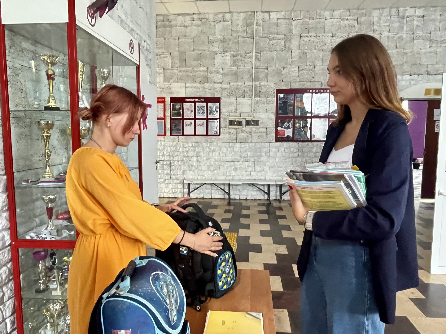 Наро-Фоминск, благотворительная акция, школа, сборы в школу, волонтёры Подмосковья