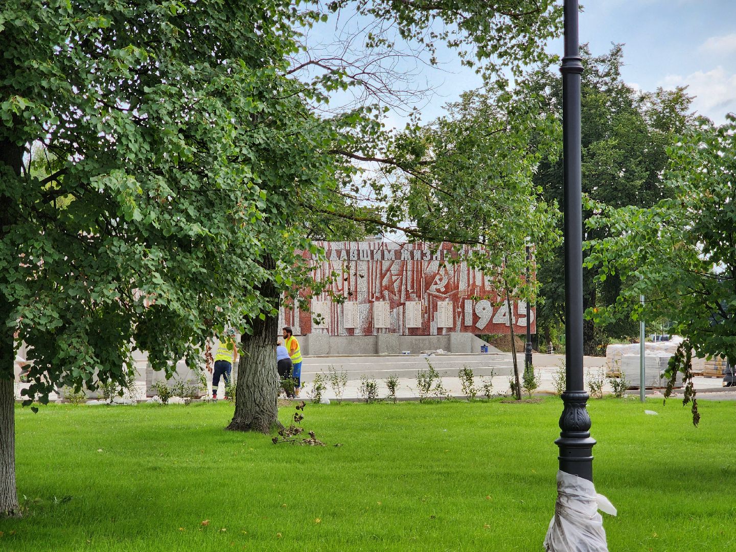 Павловский Посад, городской округ Павловский Посад, люди, ремонт, парк, сквер, мемориал