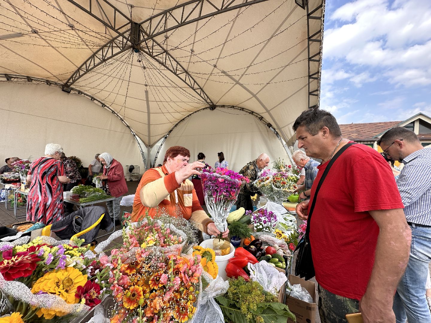 Одинцово, Одинцовское подворье, Мини базар, Торговля