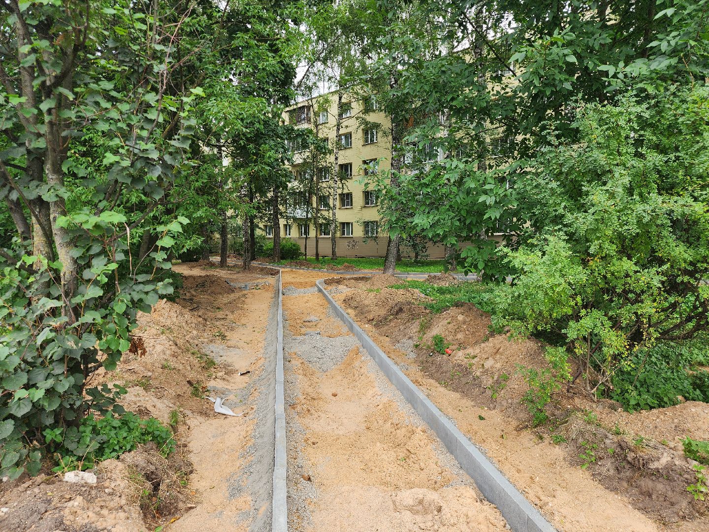 Звенигород, благоустройство, дворы, квартальные дороги