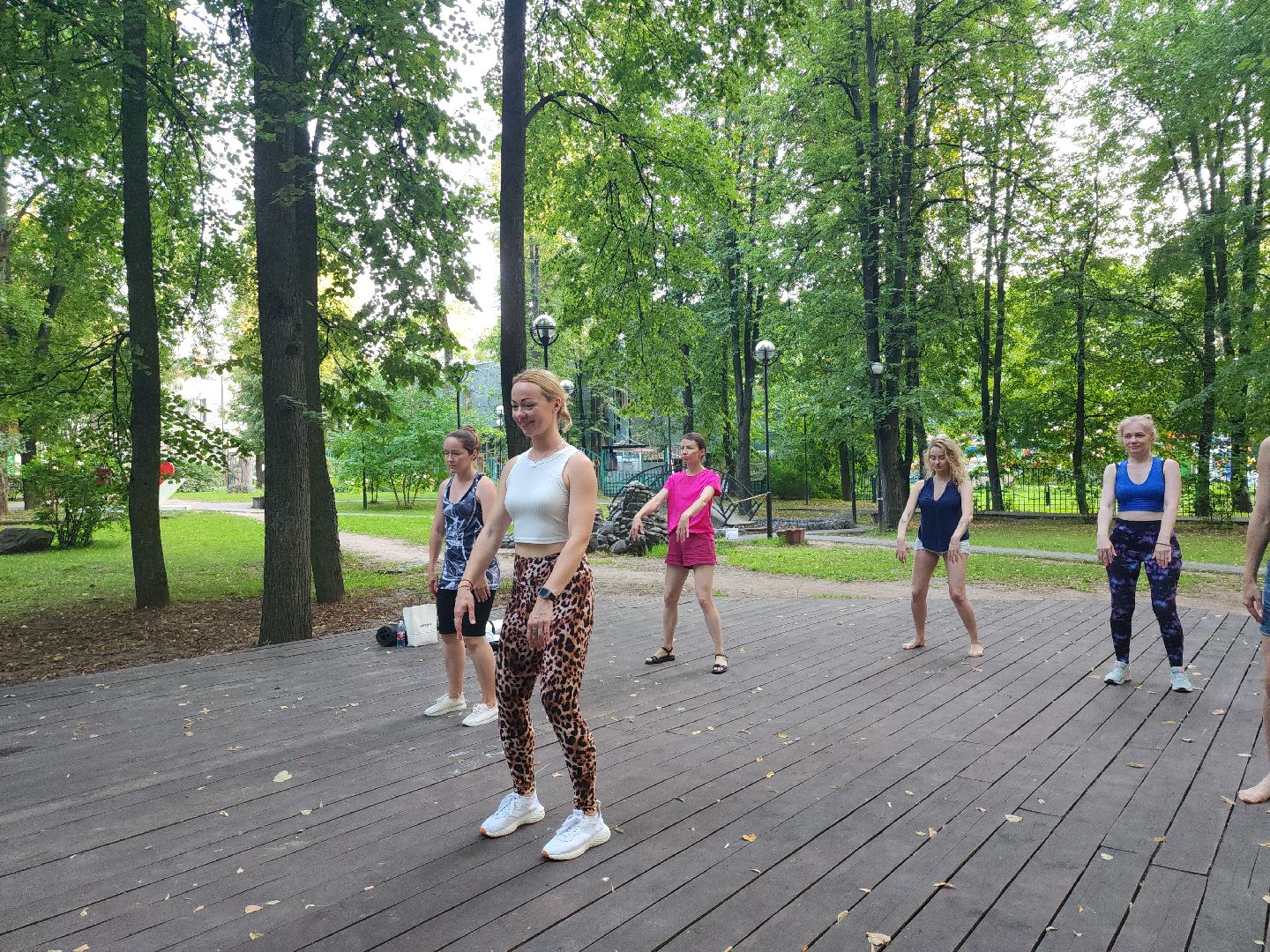 практики; йога; парк; активность