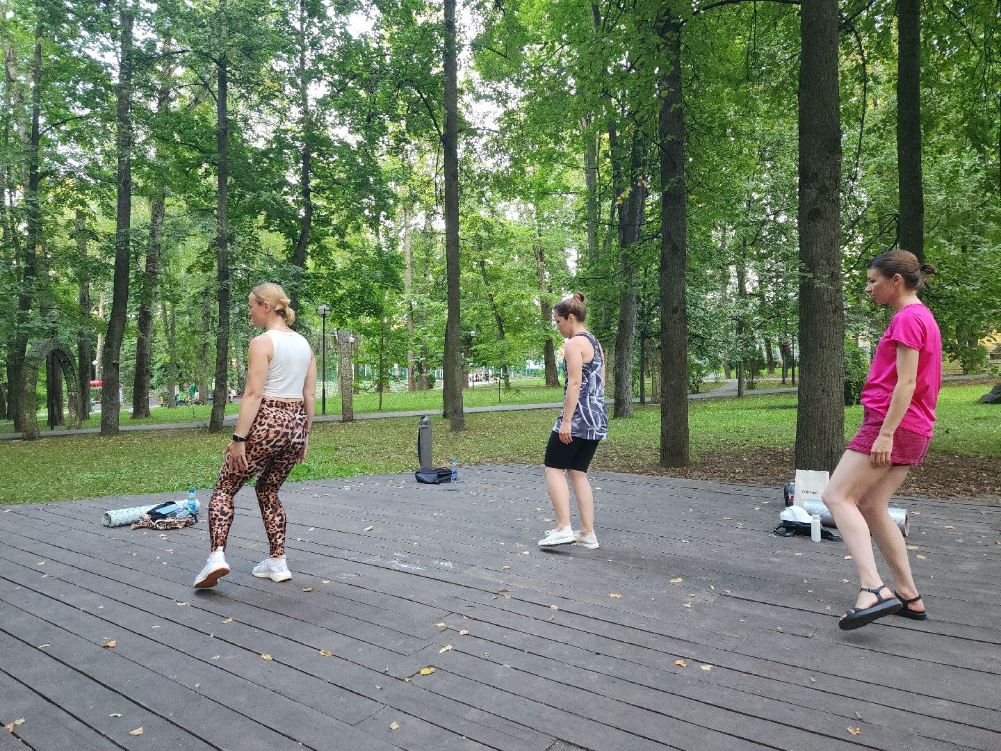 практики; йога; парк; активность