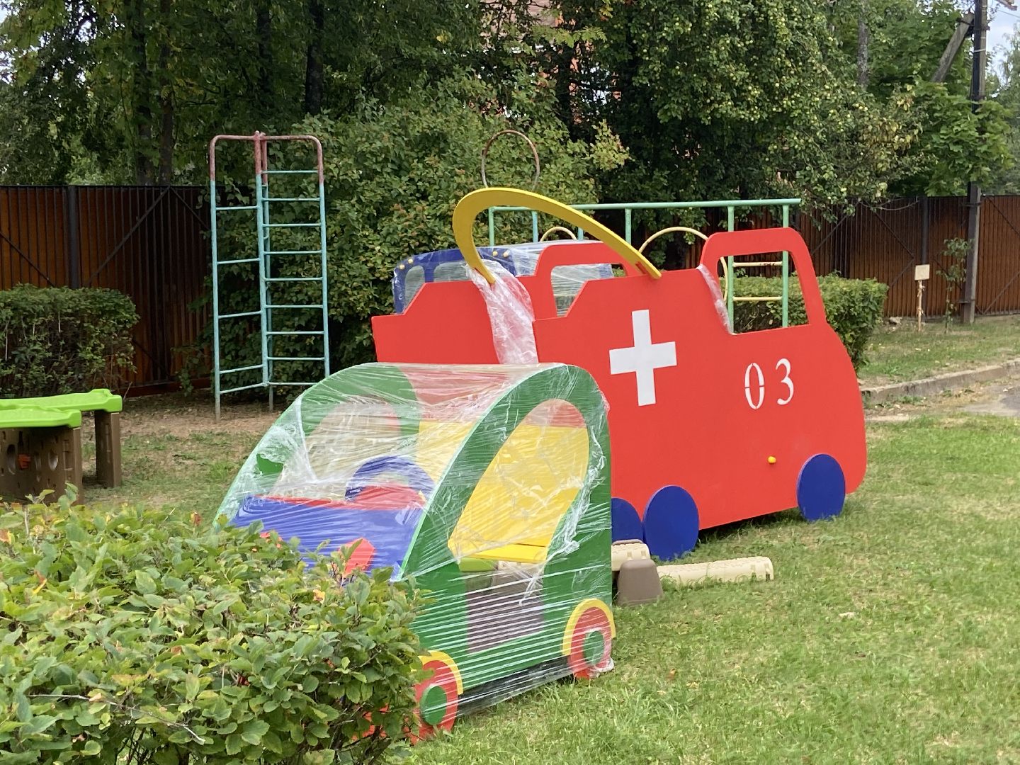 детский сад, школы,