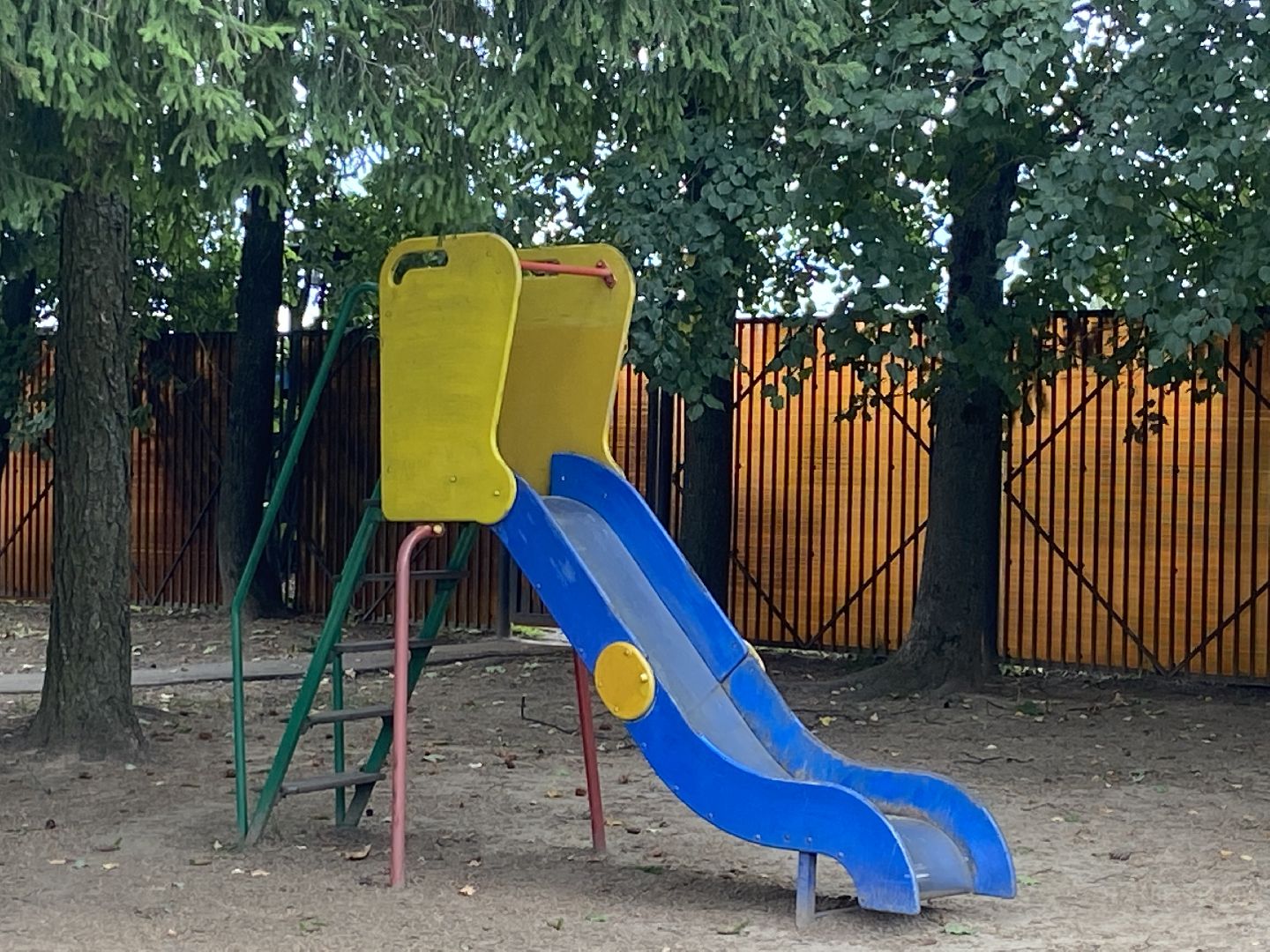 детский сад, школы,