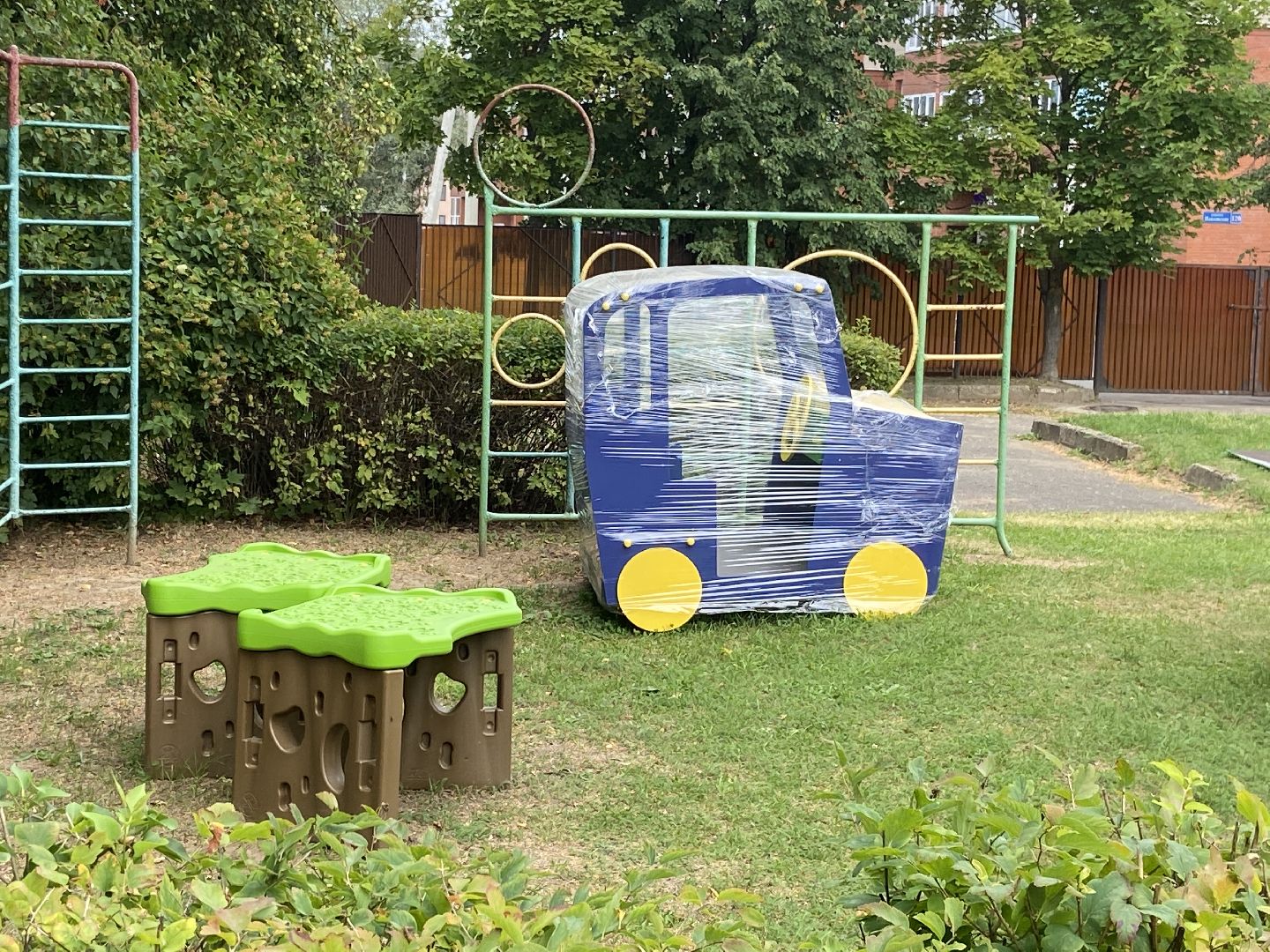 детский сад, школы,