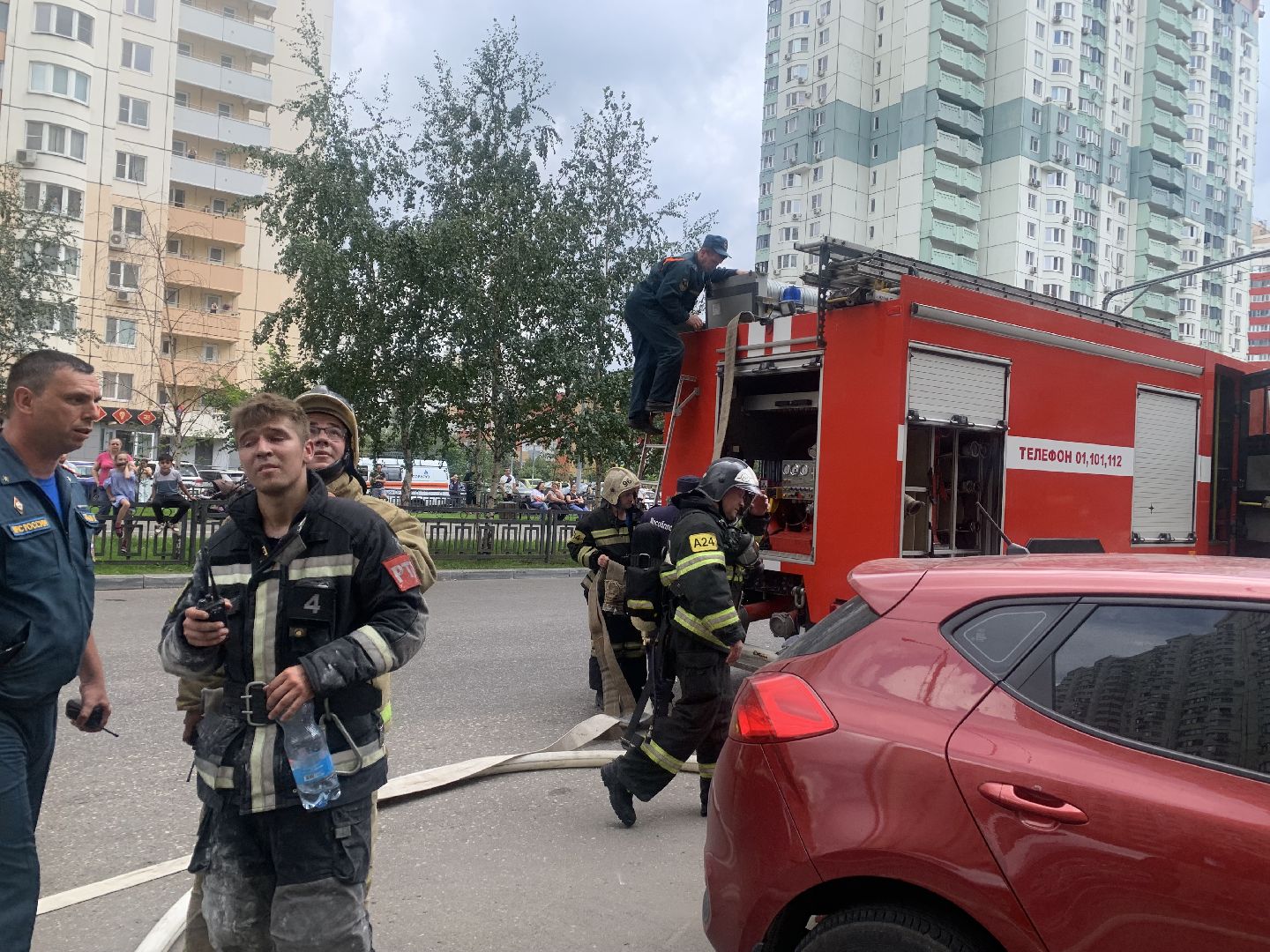 пожар, чп, полмосковный бульвар, ликвидация,