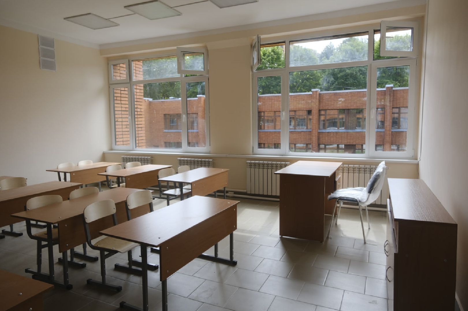 Пущино, образование