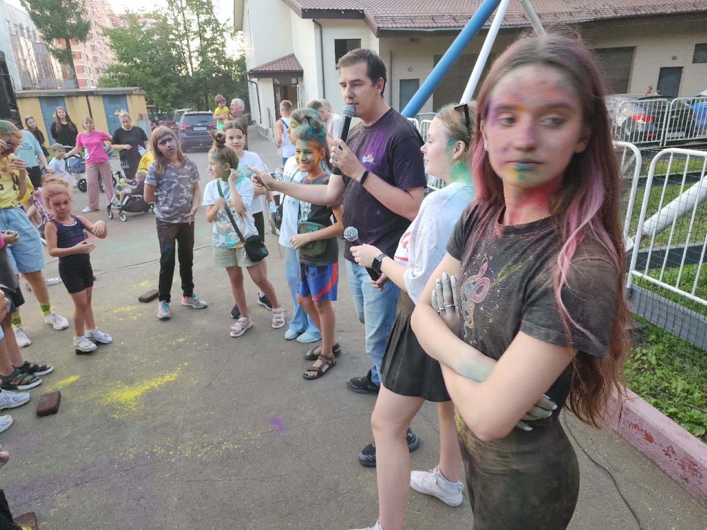 фестиваль; краски; праздник; досуг; парк