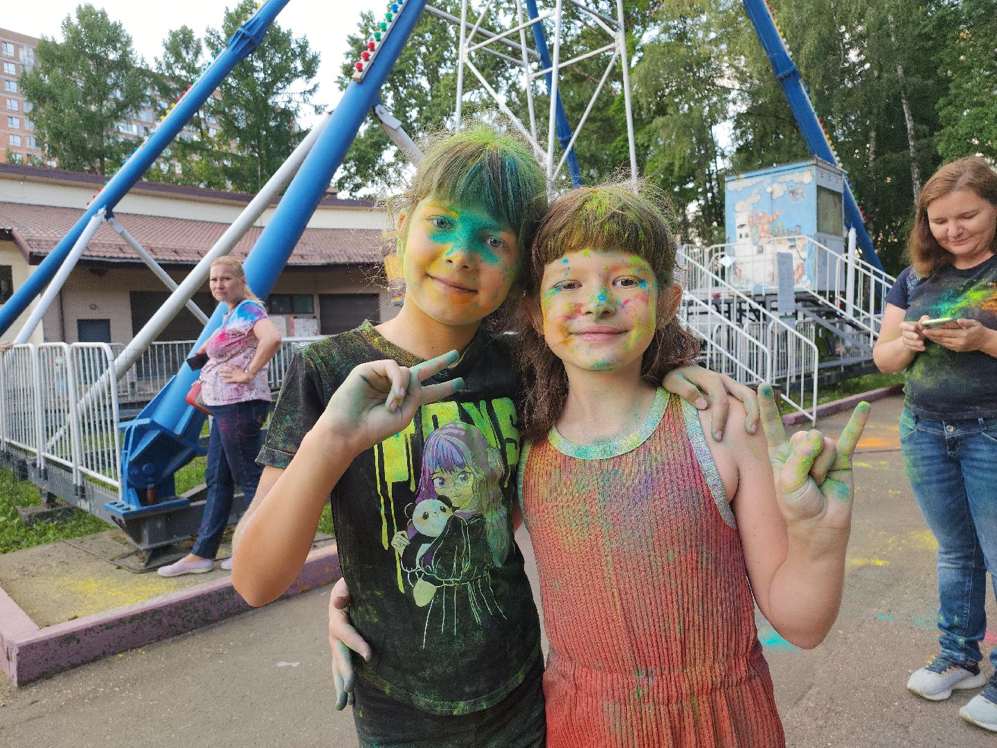 фестиваль; краски; праздник; досуг; парк