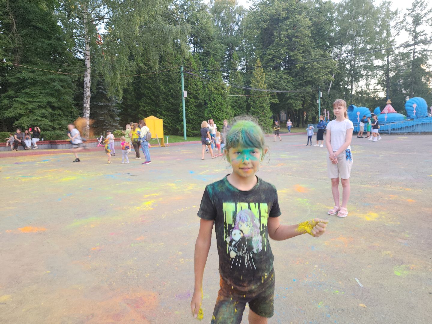 фестиваль; краски; праздник; досуг; парк