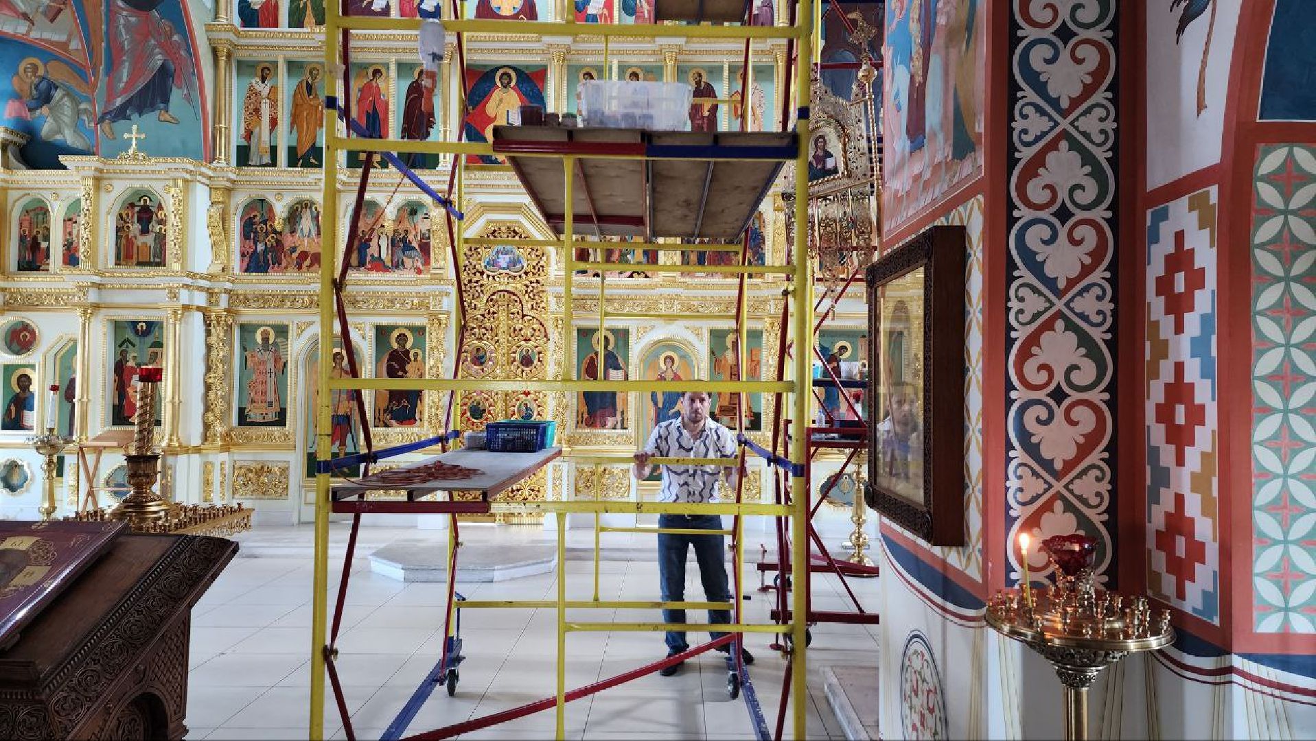 Дмитров, Спасский храм, Антон Старцев