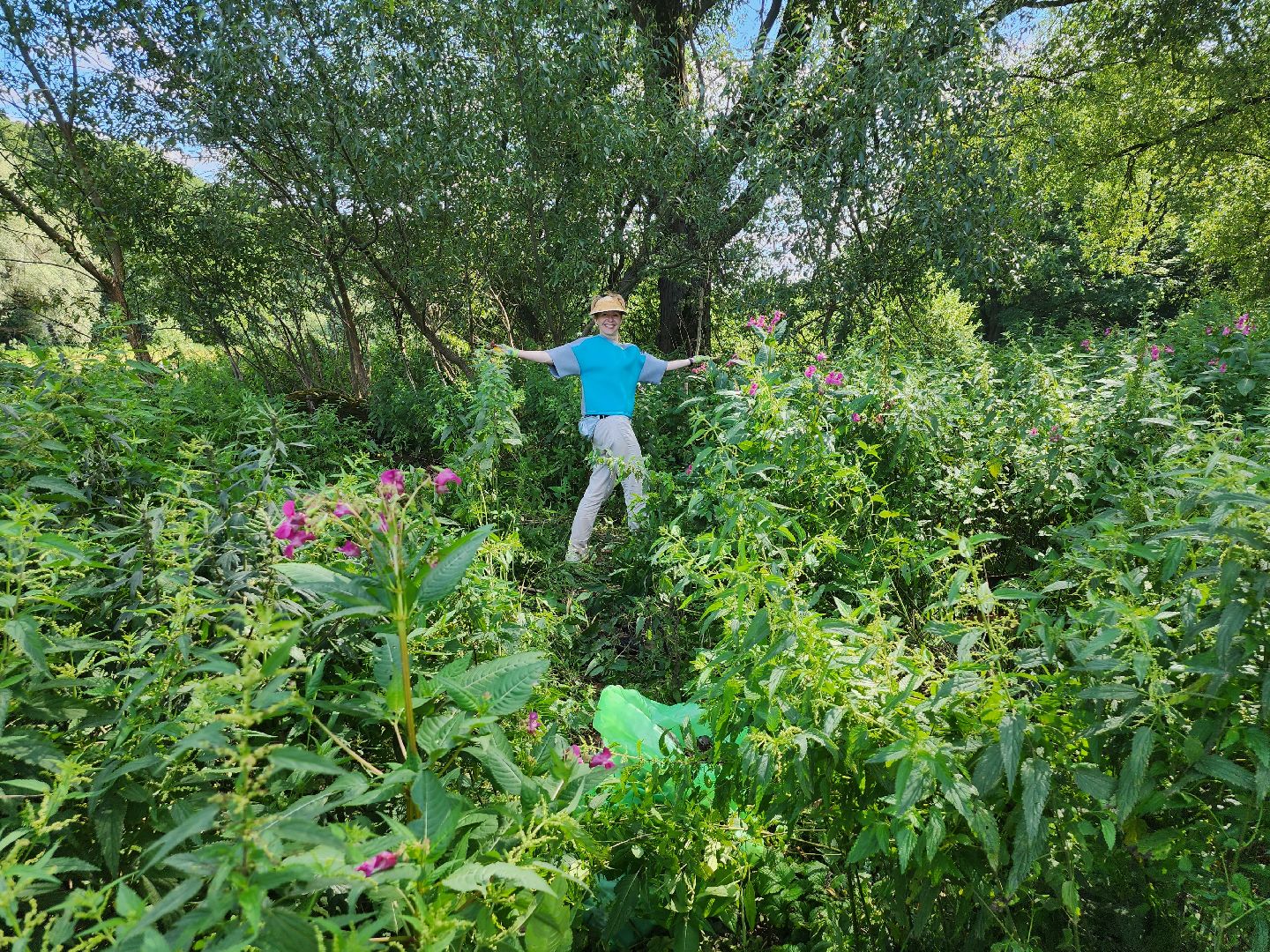 экология; субботник; чистая вода; волонтеры