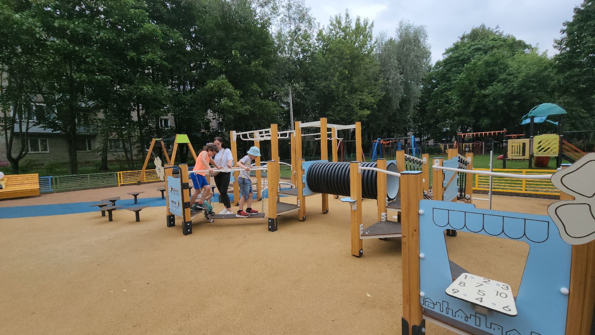 Пушкино, Пушкинский округ, детская площадка,