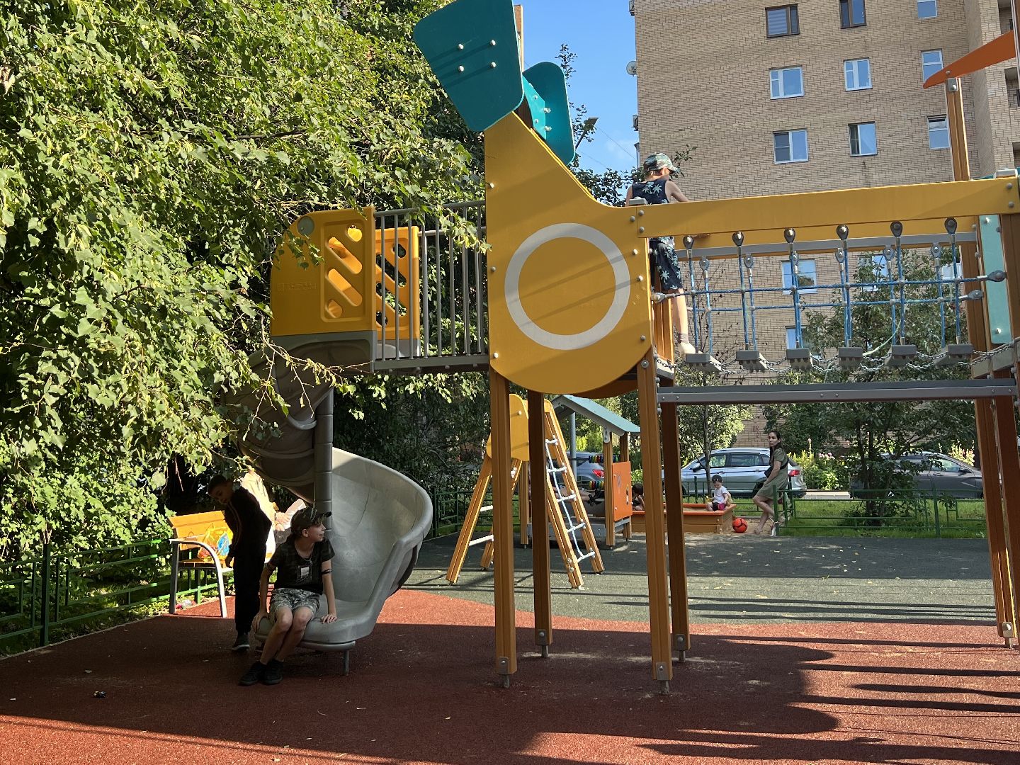 Химки, детская площадка, дети