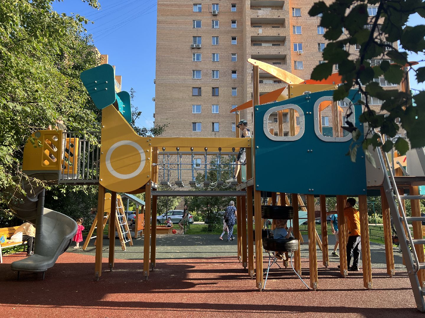 Химки, детская площадка, дети
