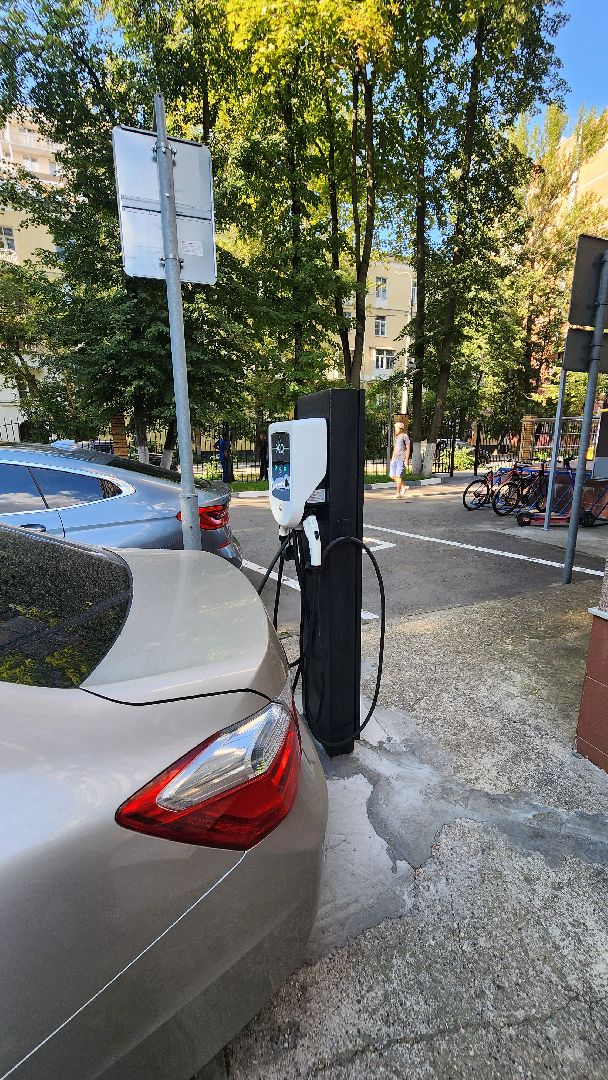 Долгопрудный, электрокар, зарядная станция, МФТИ