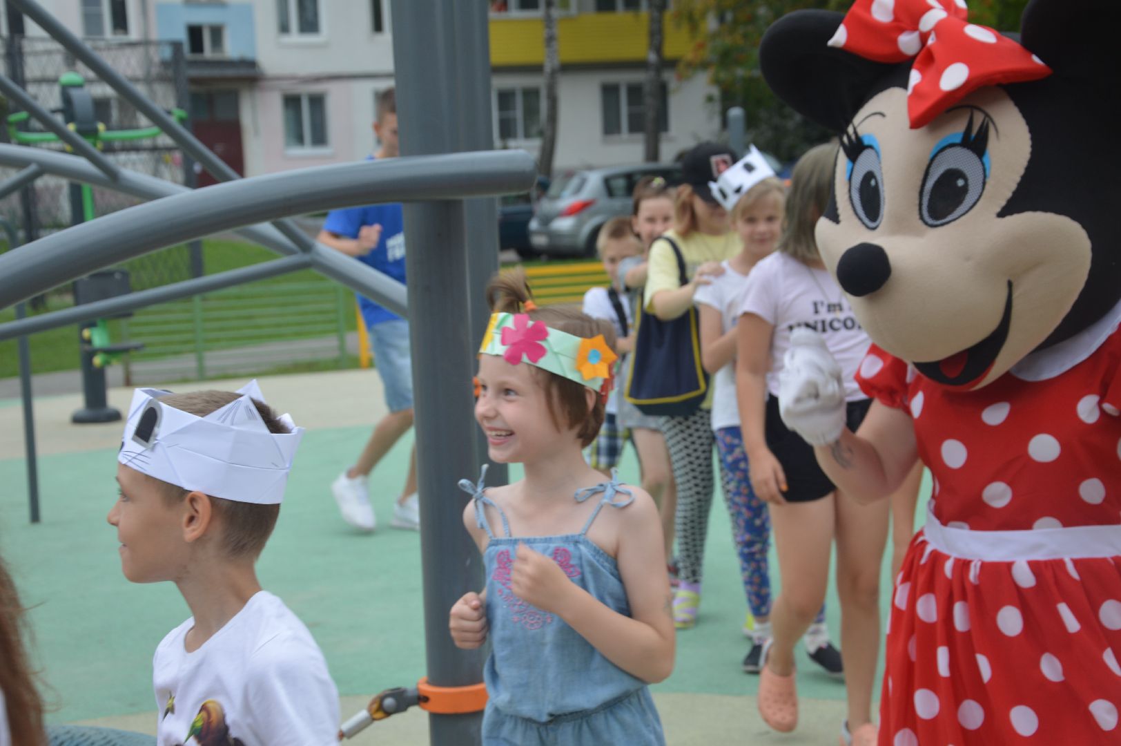 Шатура, Единая Россия, Молодая Гвардия, волонтёры, ростовые куклы, оригами, игры