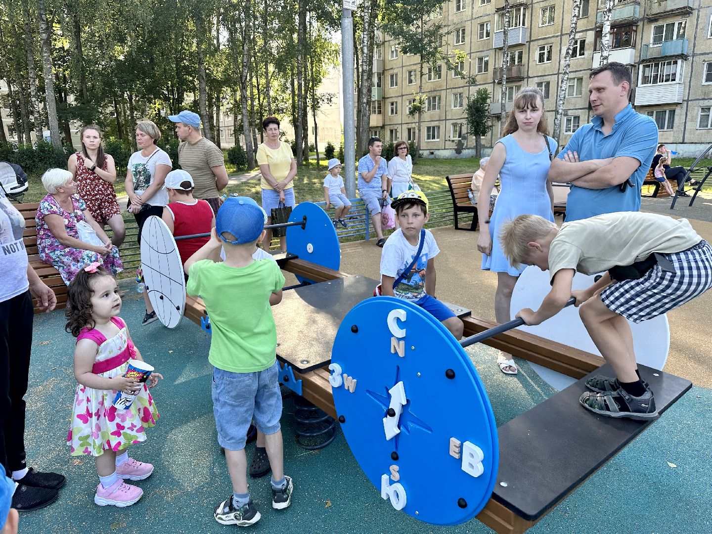 Клин, благоустройство, детские площадки, перемены, общество