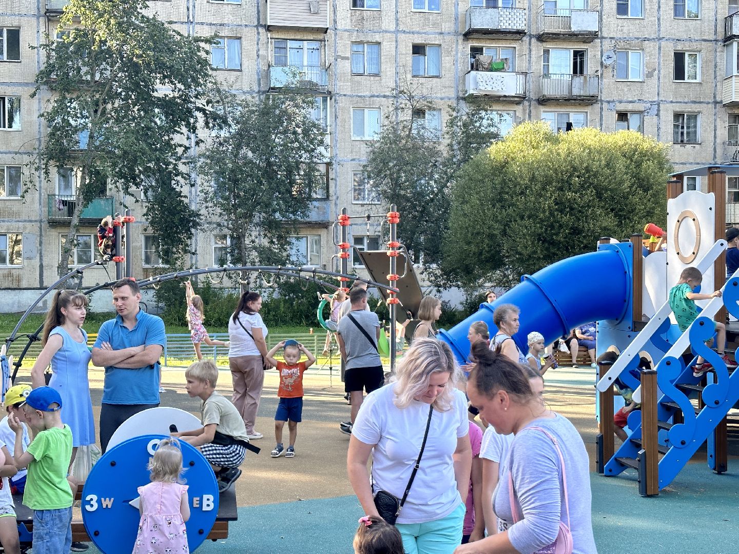 Клин, благоустройство, детские площадки, перемены, общество