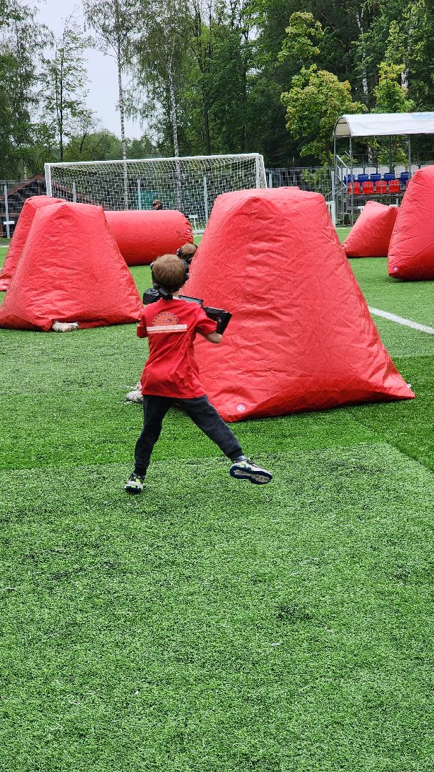 Долгопрудный, День физкультурника, футбольный дартс, лазертаг