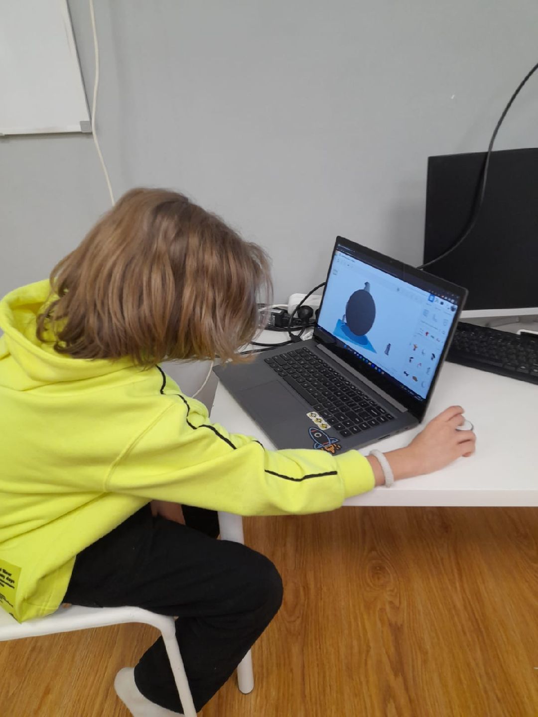 помощь людям, дети,