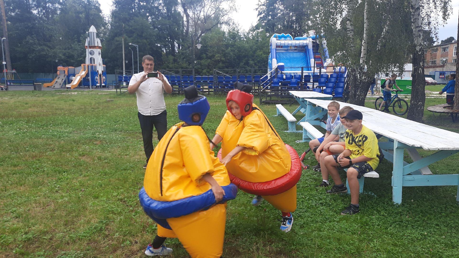 Шатура, городской парк, СУМО, Футбол, День физкультурника, шутка, праздник