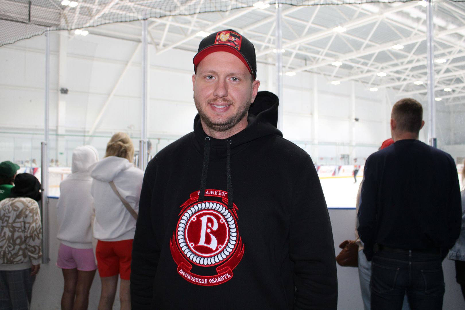 хоккей, спорт подмосковья, красеогорск, академия Петрова, Овечкин, развитие,