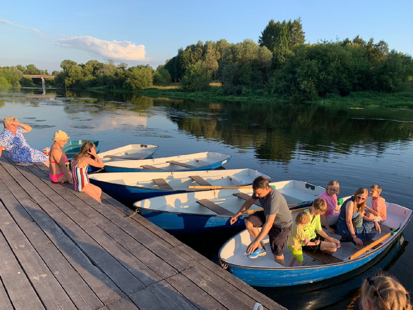 Звенигород, благотворительная акция, многодетные семьи Звенигорода, водные прогулки