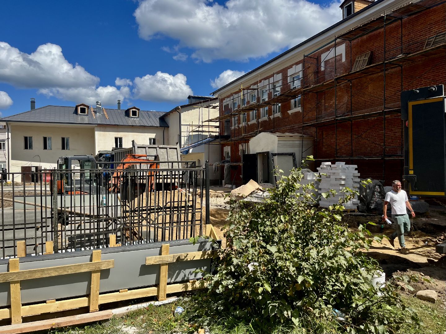 Верея, наро-фоминский городской округ, школа, капитальный ремонт, историческое здание, своды Монье, образование Подмосковья, губернатор Подмосковья