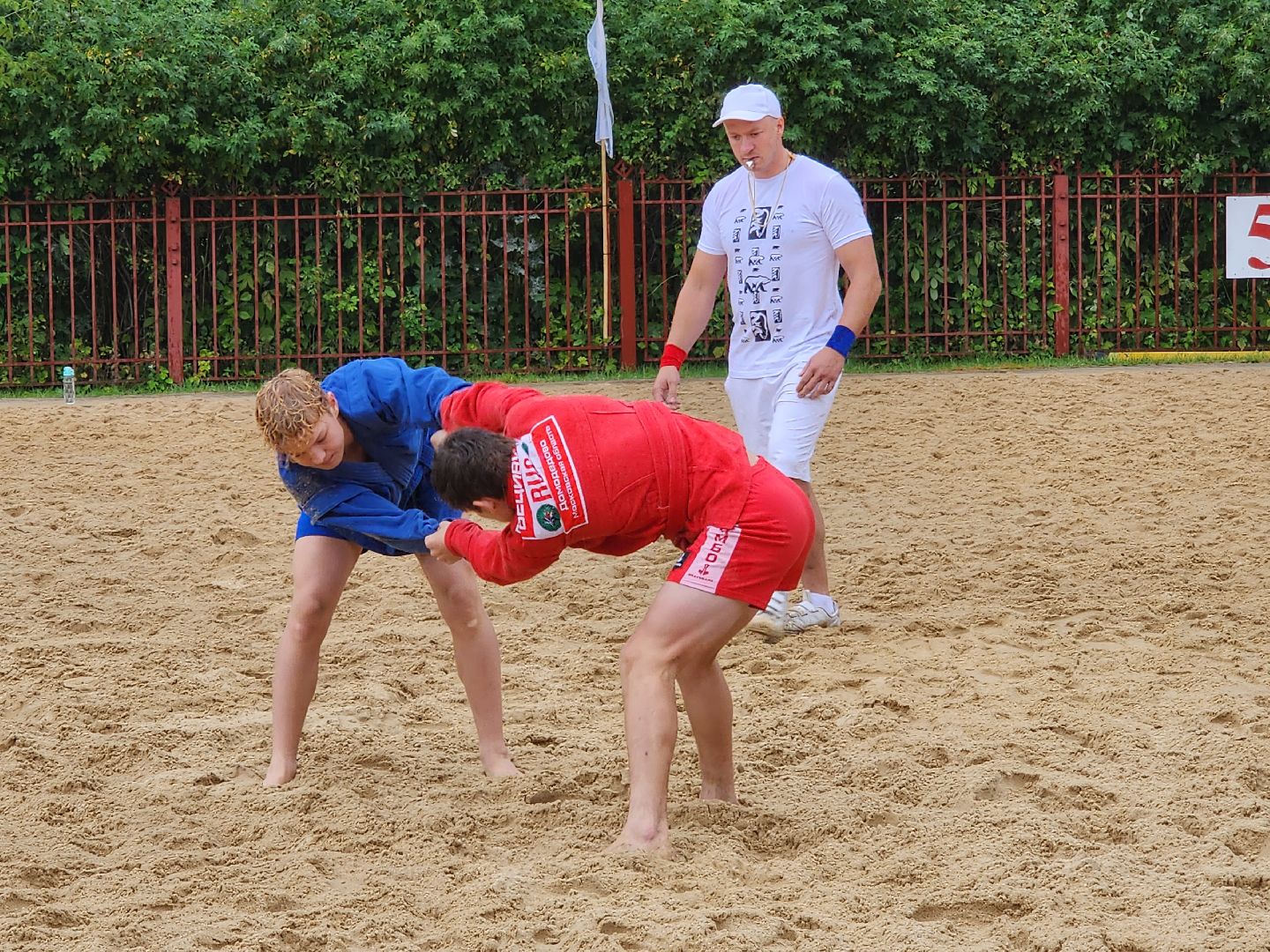 Мытищи, пляжное самбо, Эльмира Кахраманова