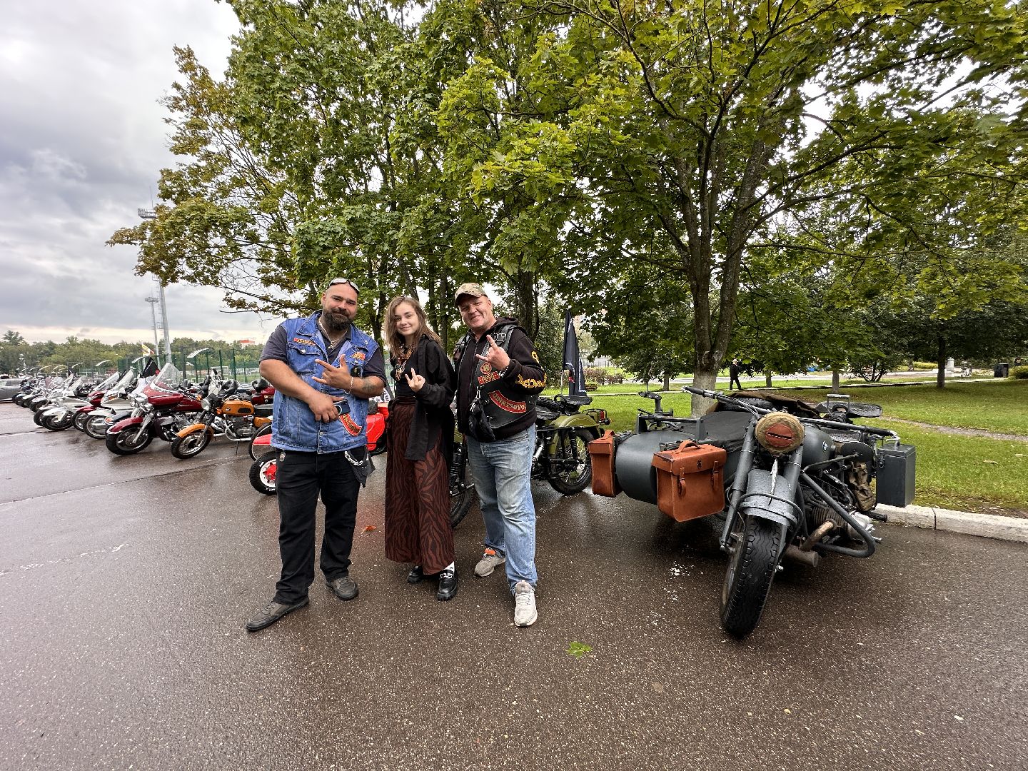 Одинцово, День молодёжи, Ананасовая луна