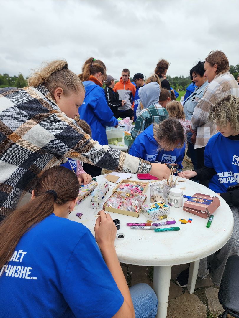 эко-продукция, экоактивист, экология, принарский парк, молодежь, волонтеры, субботник, серпухов, экоинициатива,