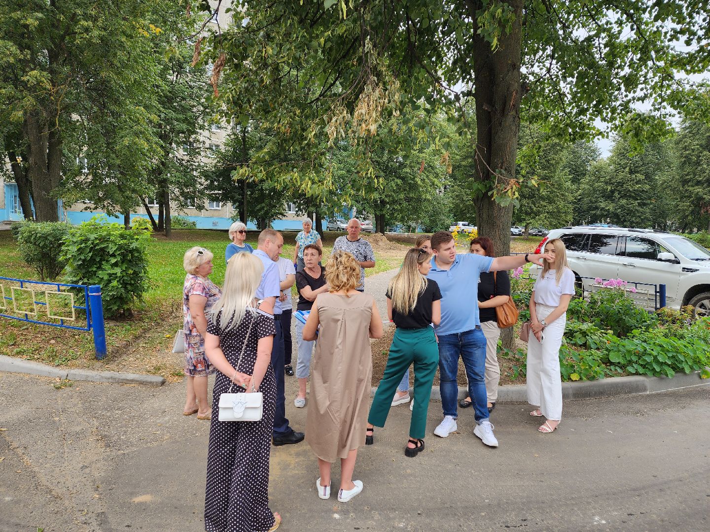 жители, Воскресенск, дворы, благоустройство дворов,