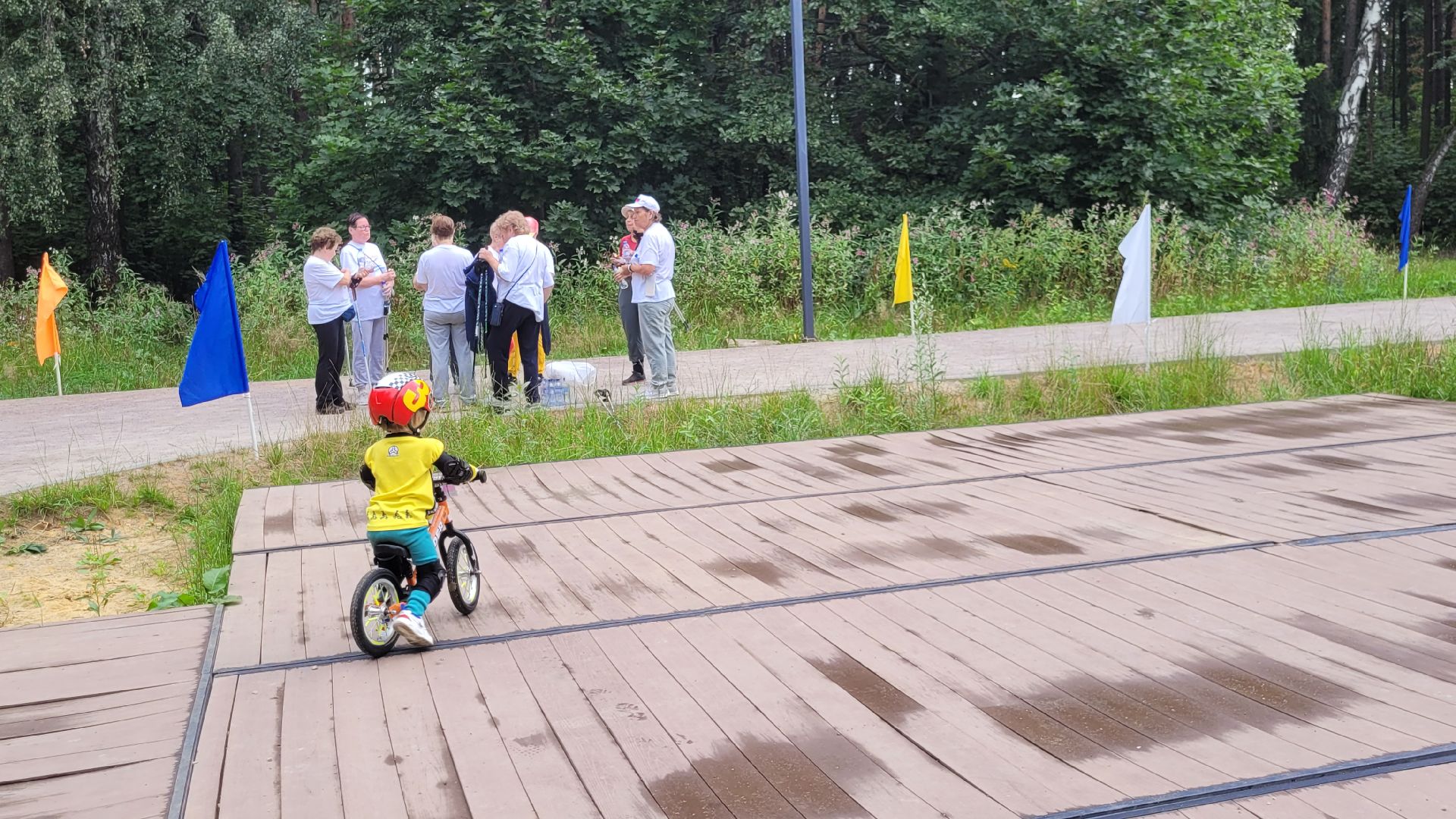 спорт; физкультура; апаринки; видное