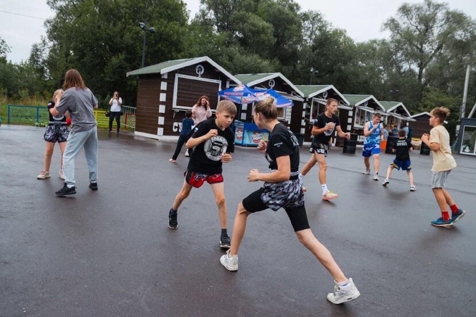Чехов, спорт, тайский бокс, парк, тренировка