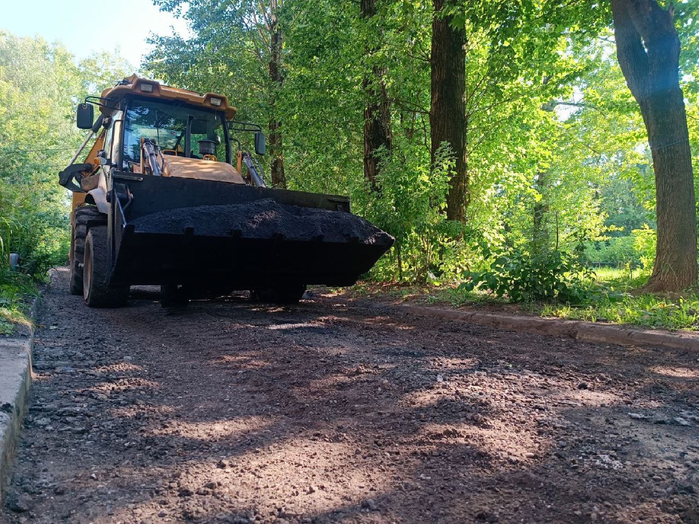 Можайск, Можайский городской округ, Подмосковье, ямочный ремонт, ямы, дороги, дворы, ремонт, жители, безопасные дороги