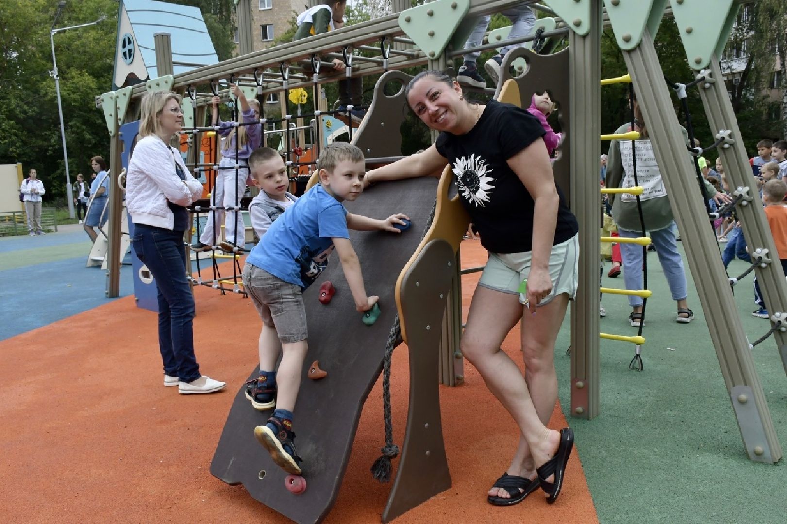 детская, площадка, новая, Гагарина, Дугина, Прохоров, губернаторская, программа