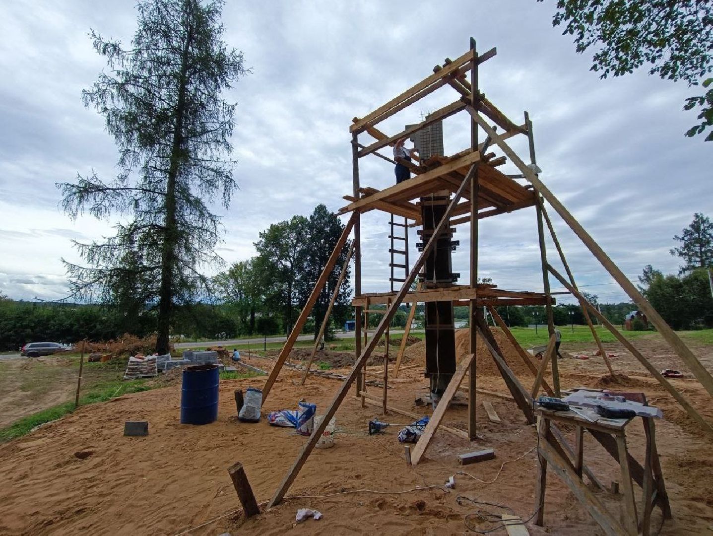 Можайск, Можайский городской округ, Подмосковье, стелы, Населённый пункт воинской доблести, память, Великая Отечественная война
