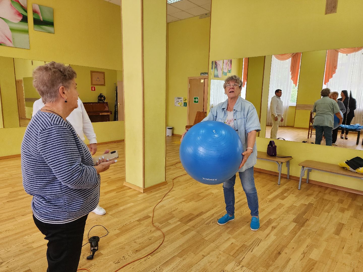 Красноармейск, Пушкинский, активное долголетие, возраст возможностей, фитнес мячи