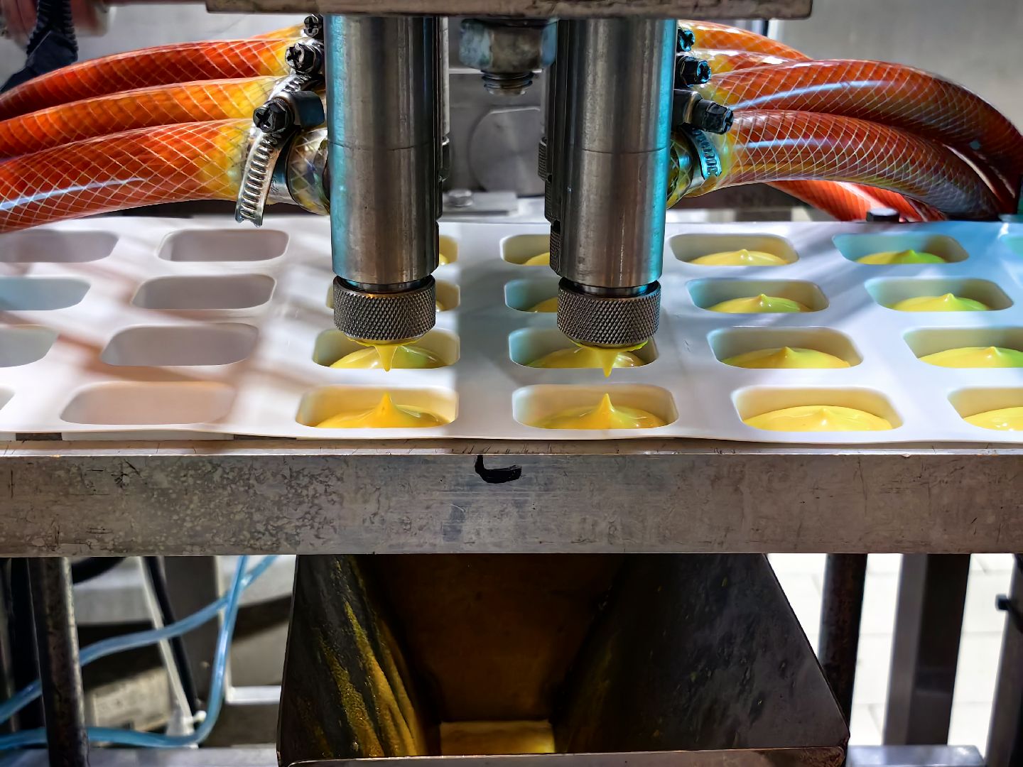 Нацпроект, производство, специи, соус