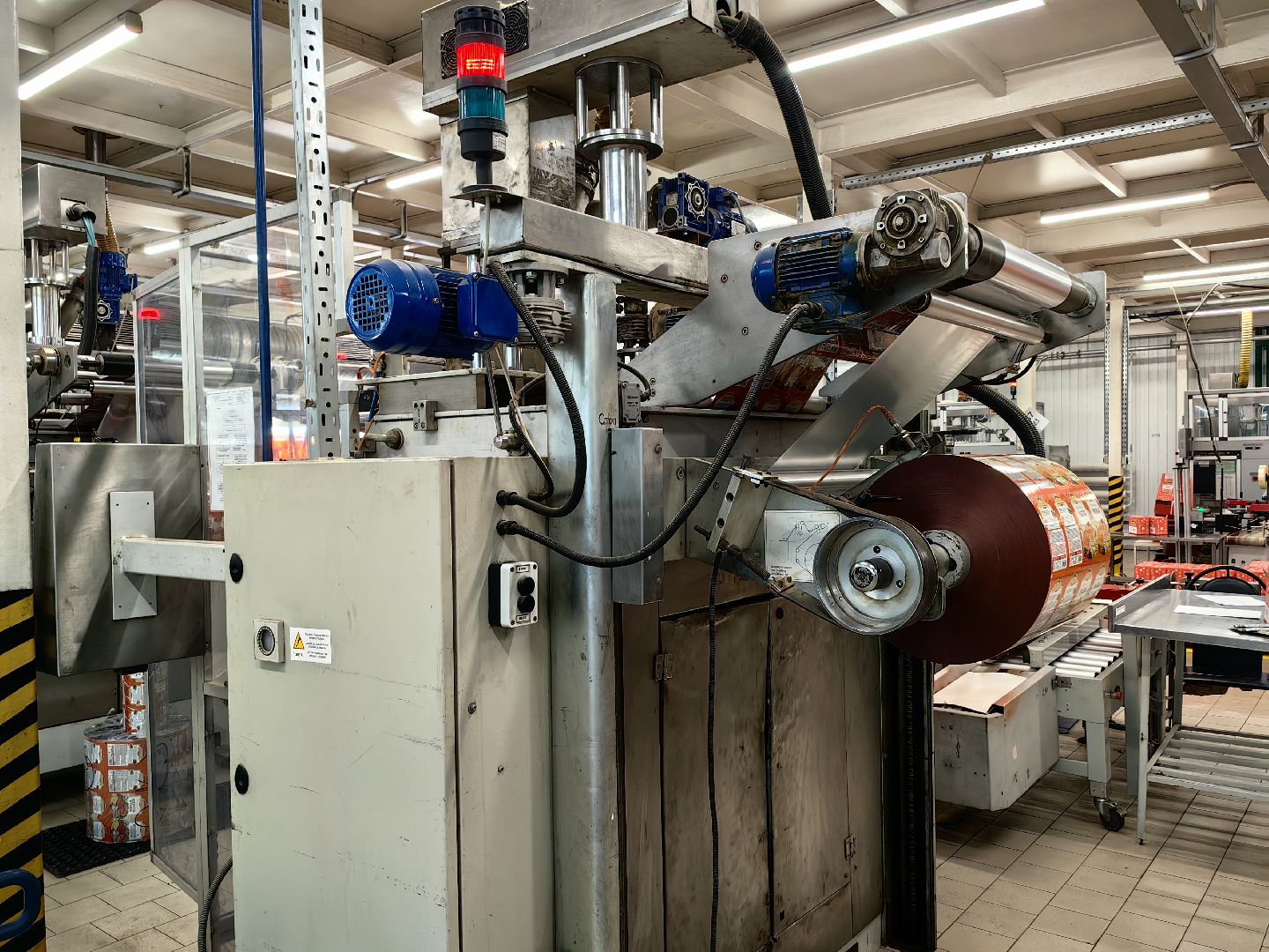 Производство, расширение, площади, выработка, специи, смеси