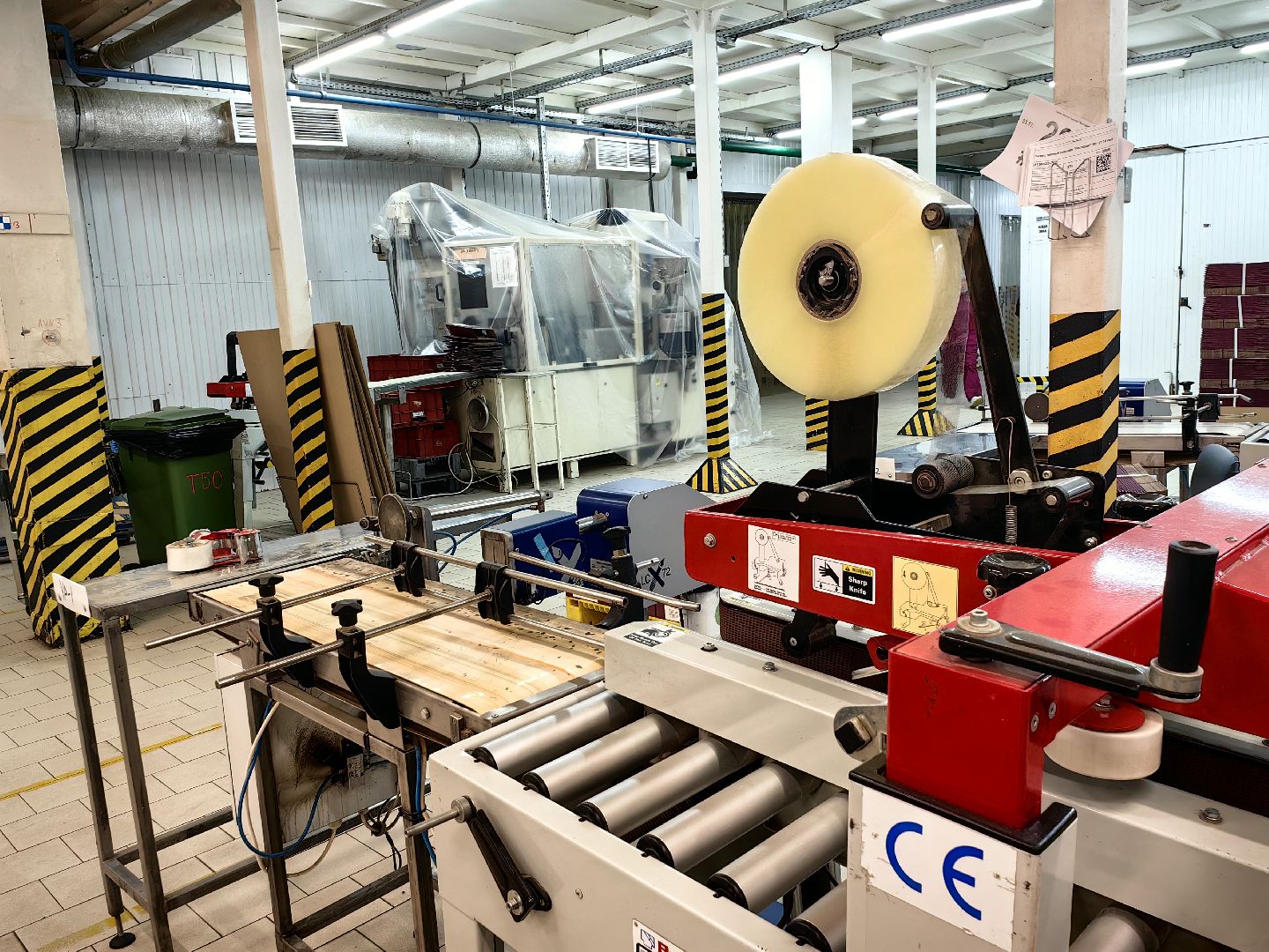 Производство, расширение, площади, выработка, специи, смеси