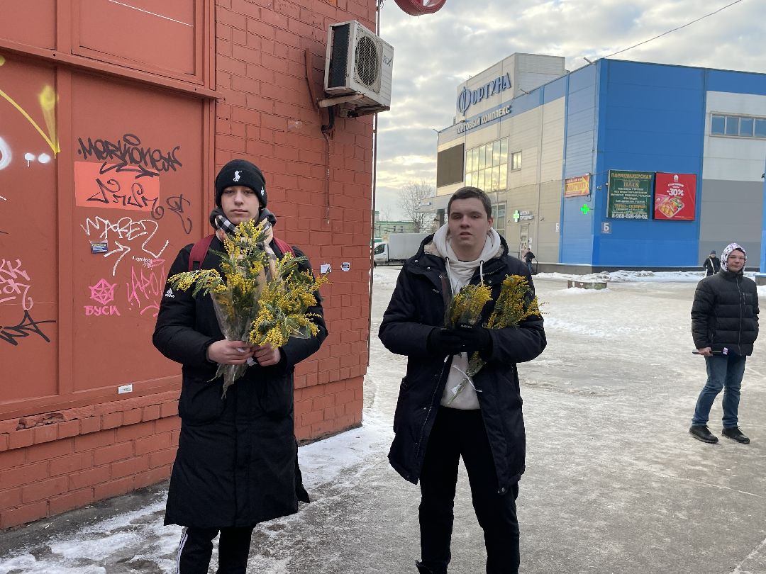 8 марта, право, студенты