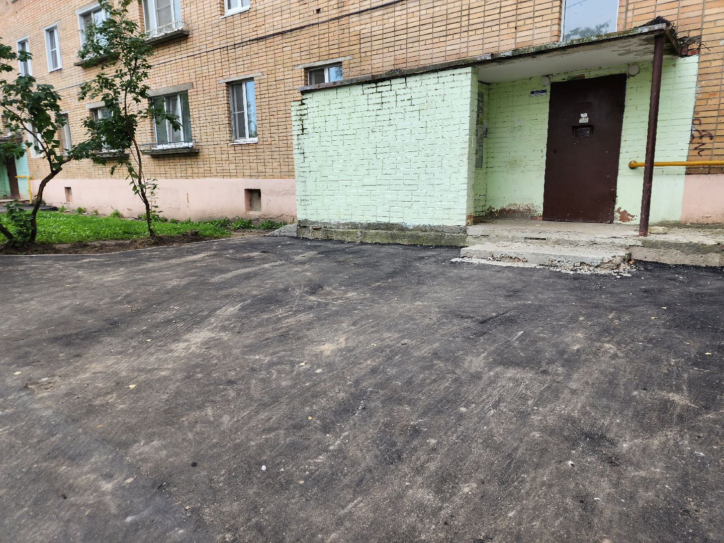 Павловский Посад, городской округ Павловский Посад, люди, благоустройство, двор асфальт, жители