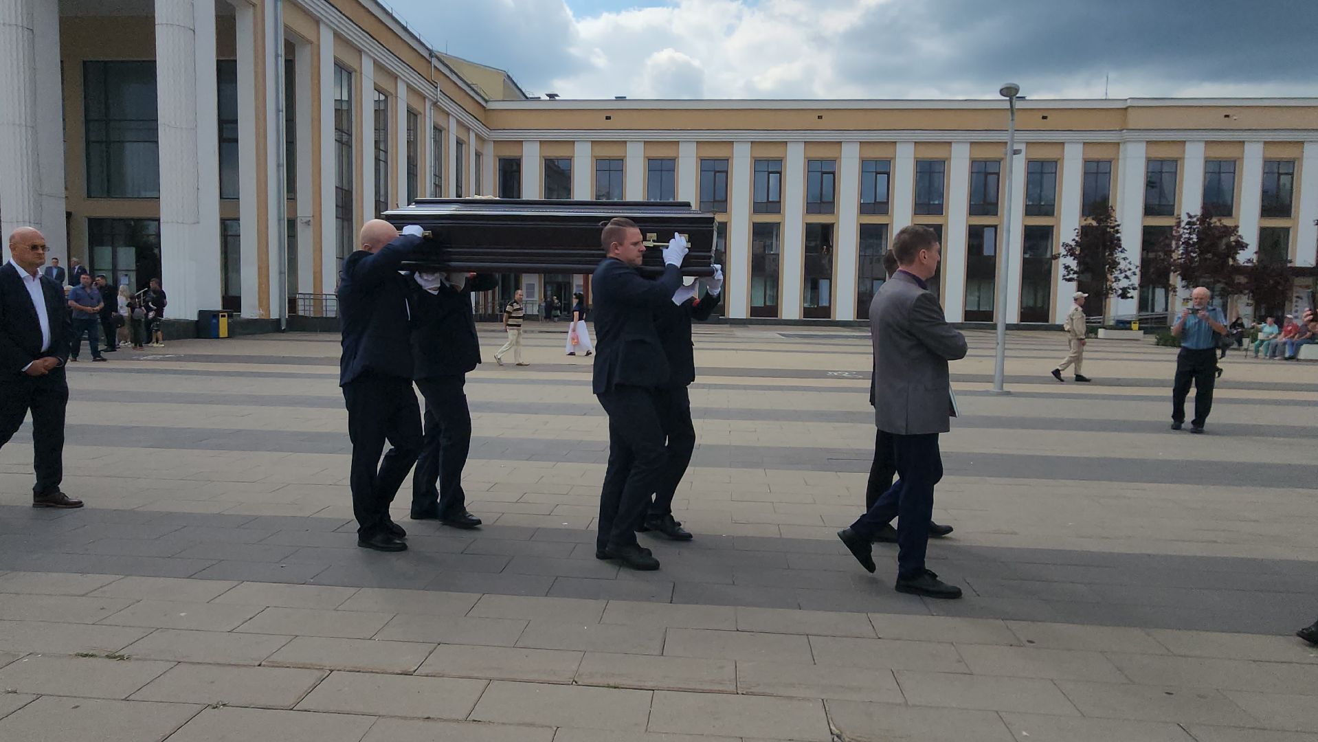 прощание, наталия королёва, похороны,