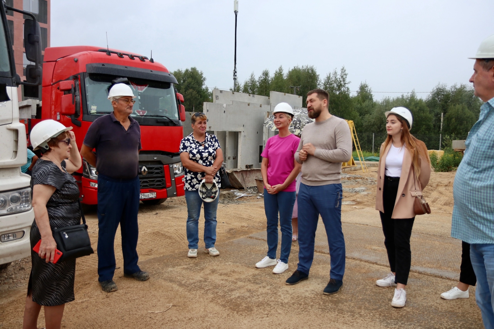 Солнечногорск, дом, строительство, переселенцы, аварийное жилье