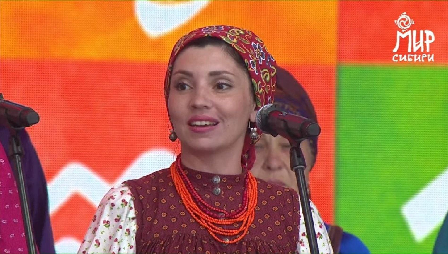 Балашиха, КДЦ «Заря», фестиваль «МИР Сибири», народные песни, фольклор, Ой да распроклятые таёжные комары, Шушенское