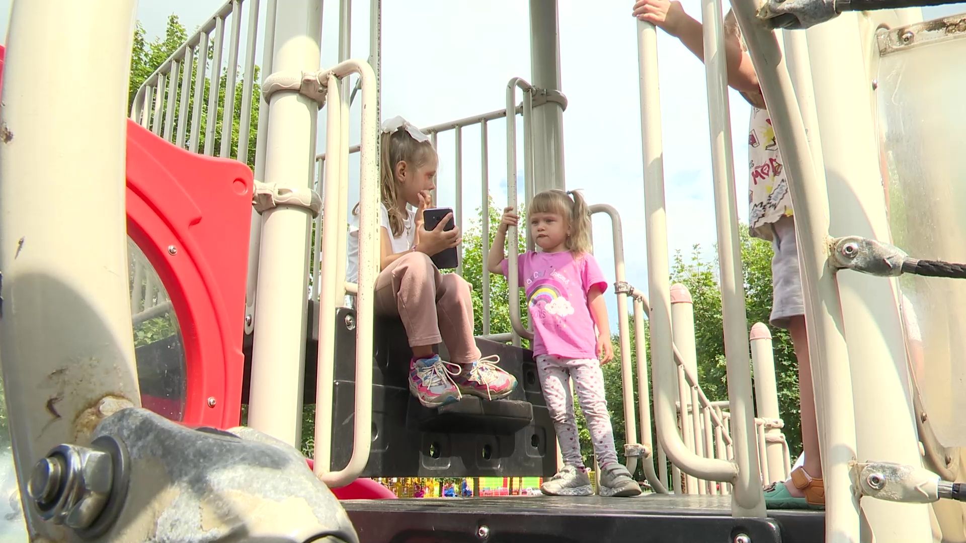 Реутов, детских площадки, ремонт, бригады, ГАЗель